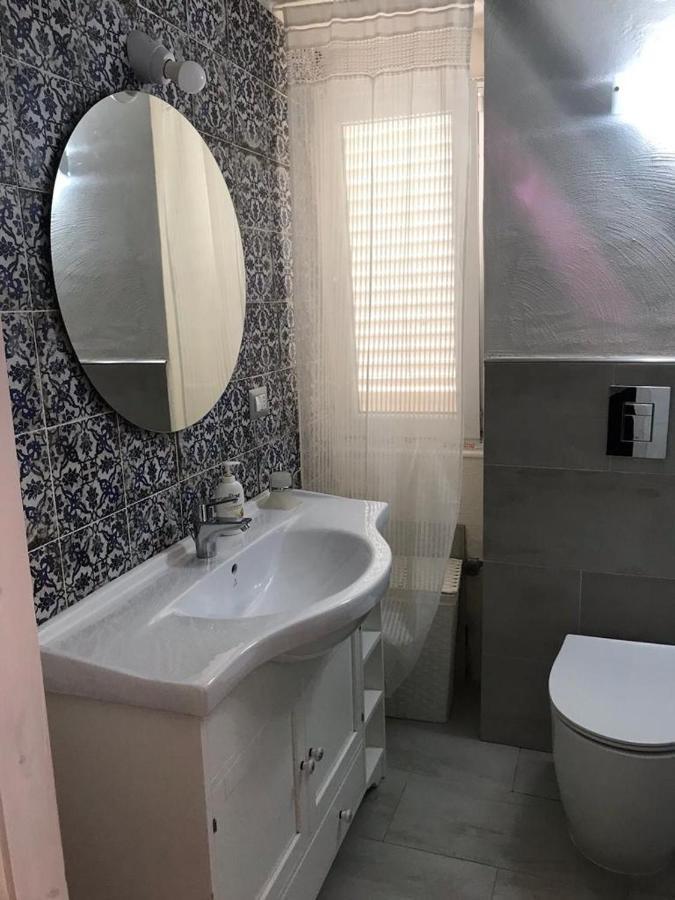 Pia Beach House Bacoli Bagian luar foto