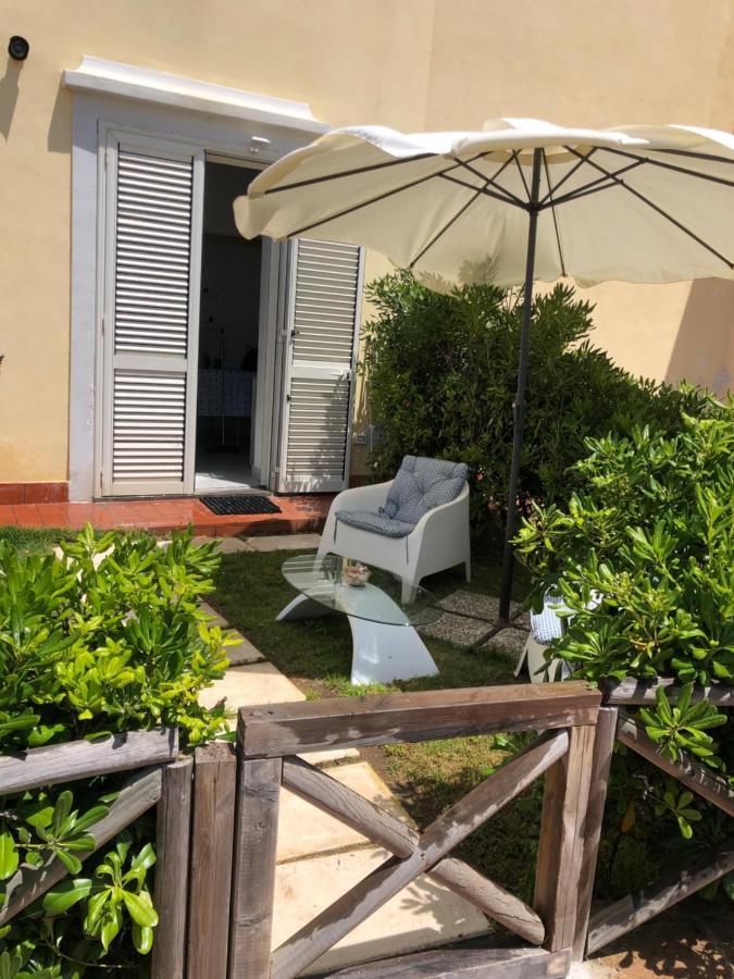 Pia Beach House Bacoli Bagian luar foto