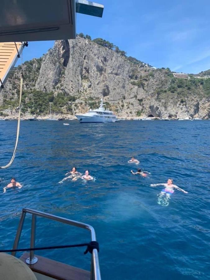 Pia Beach House Bacoli Bagian luar foto